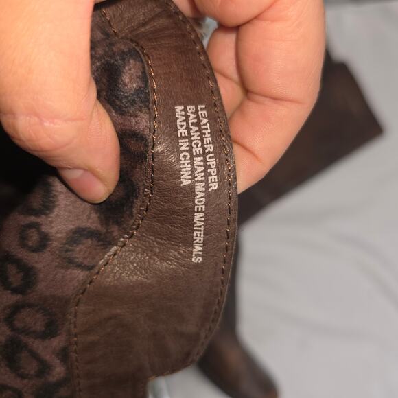 Born Sage Riding Knee High Studded Button Boots Equestrian Leather Size 8 - Picture 8 of 8